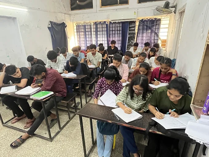 Classroom 8